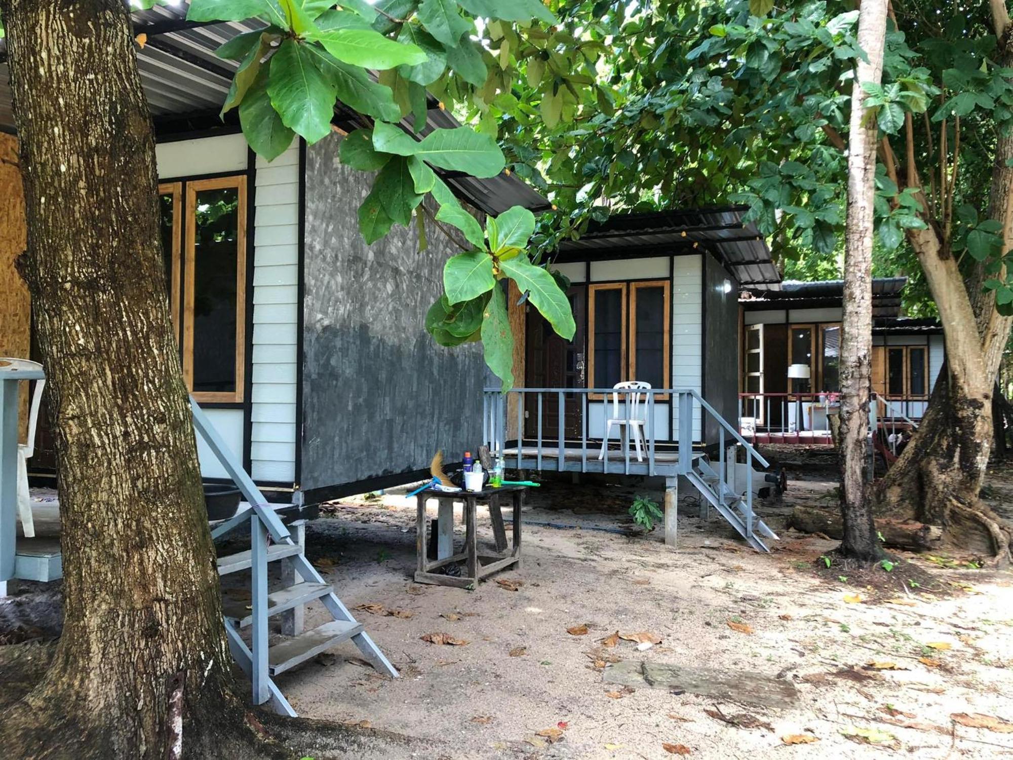 Koh Ngai Sea Open Resort Экстерьер фото