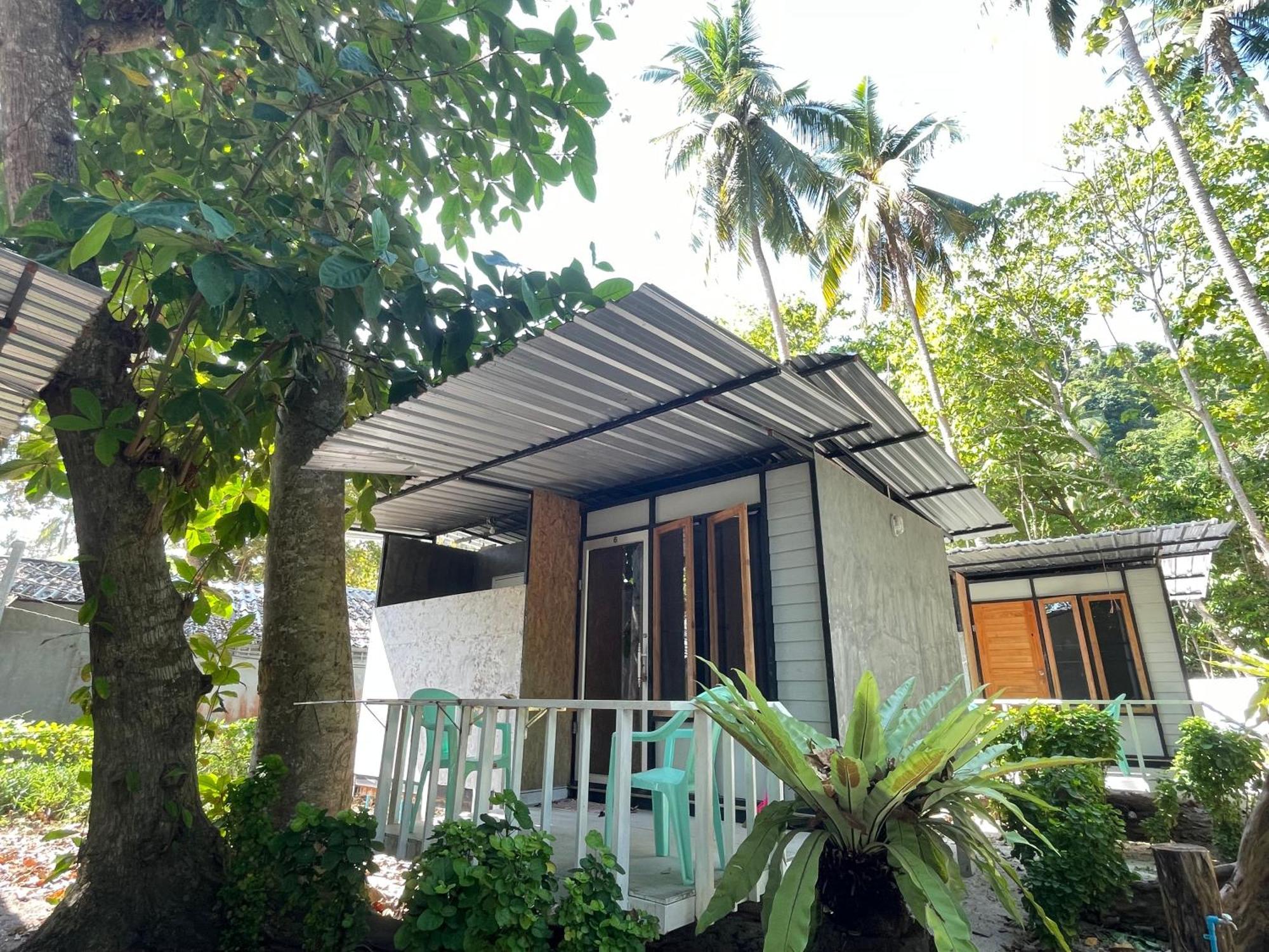 Koh Ngai Sea Open Resort Экстерьер фото